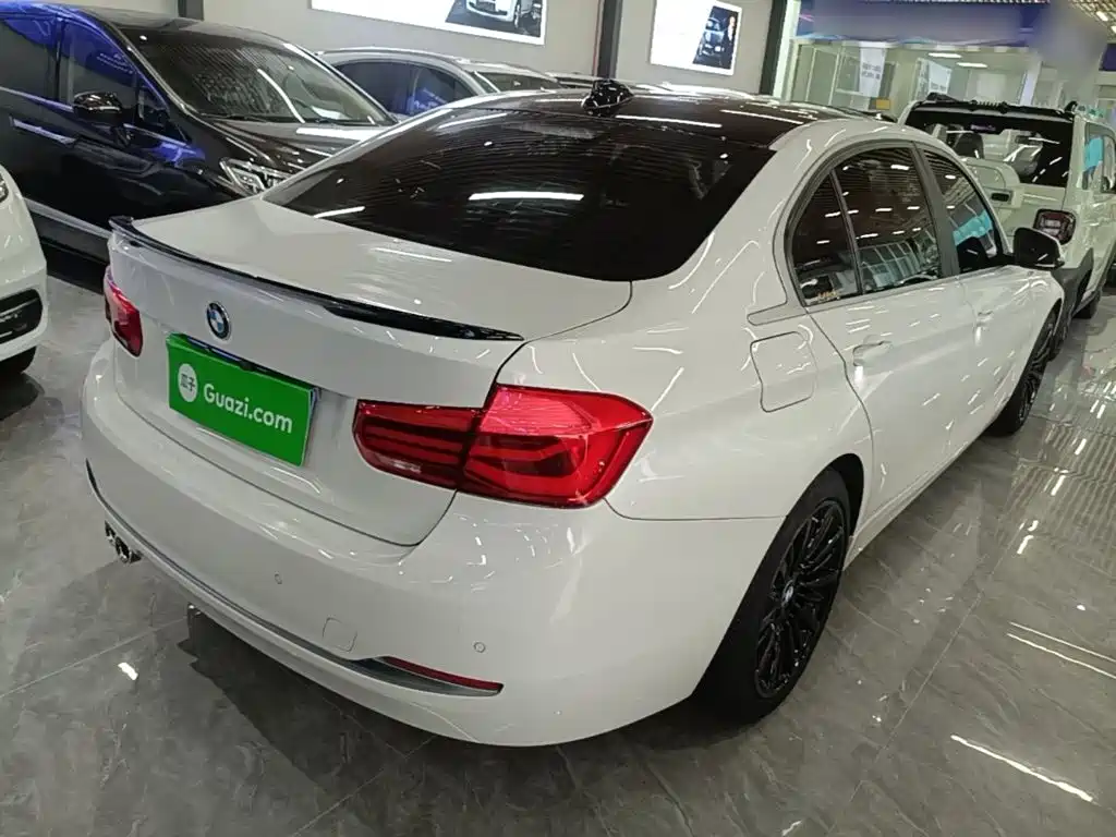 BMW 3 Series 2018