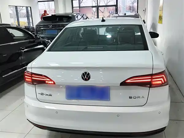 Volkswagen Bora 2021