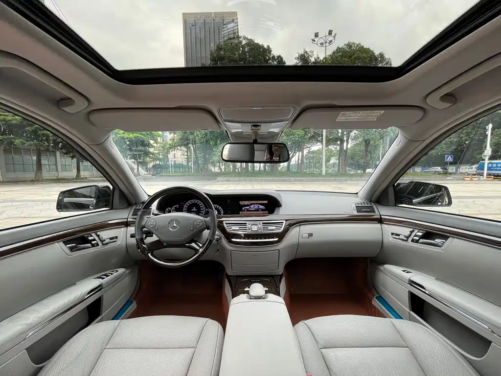 Mercedes-Benz S-Class 2013 — фото 18