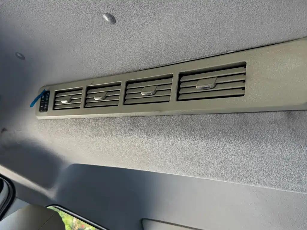 Jinbei New Hiace X30L 2022 — фото 11