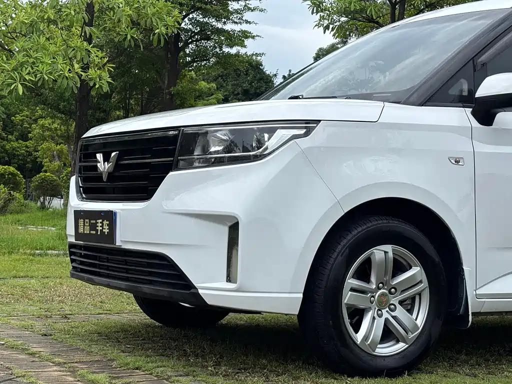 Wuling Zhengcheng 2021