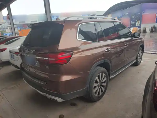 Roewe RX8 2020
