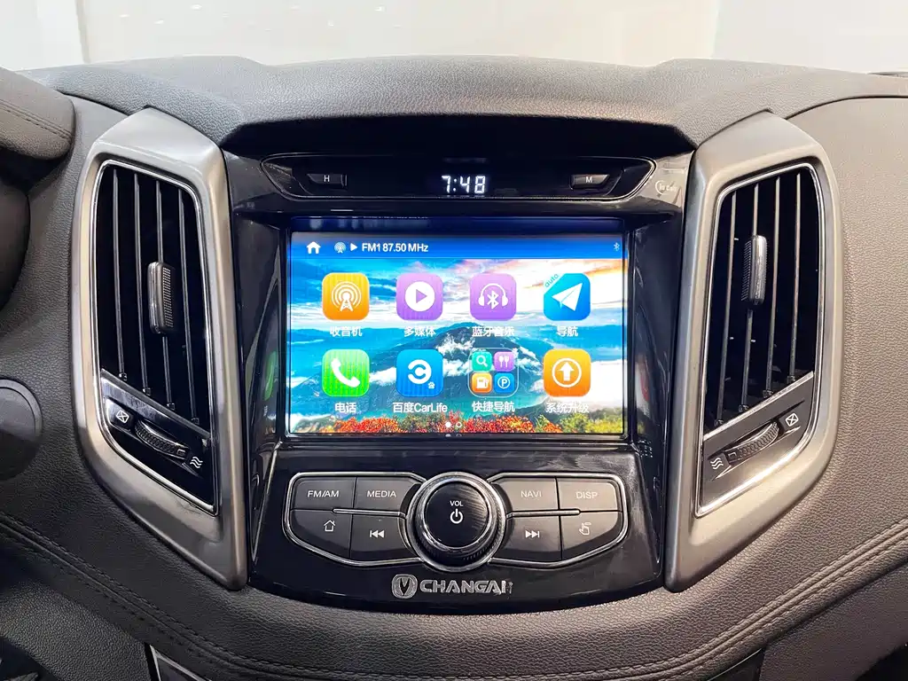 Changan Eado XT 2017 — фото 20