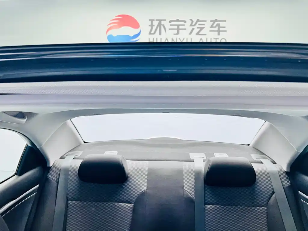 Hyundai Verna 2018 — фото 13