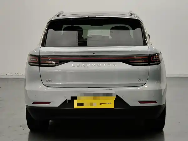 Leapmotor C11 2025