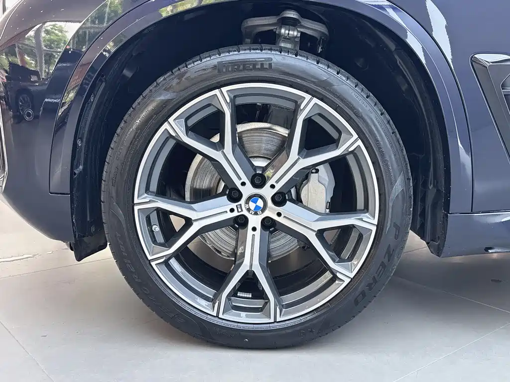 BMW X5 2024 — фото 16