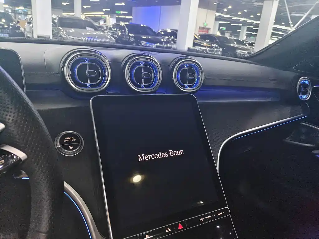 Mercedes-Benz C-Class 2023