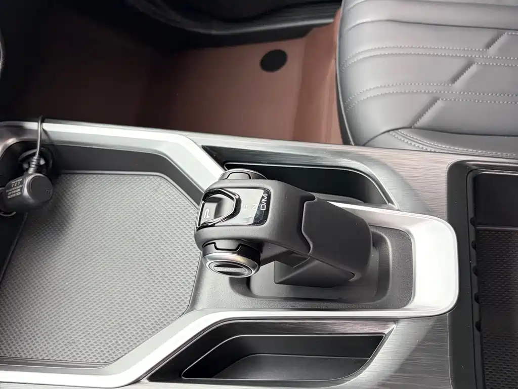 Haval H5 2025 — фото 11