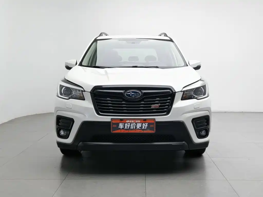 Subaru Forester 2019 — фото 3