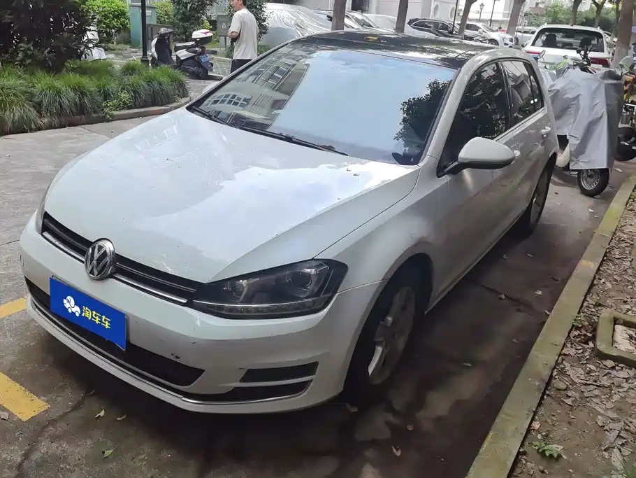 Volkswagen Golf 2016