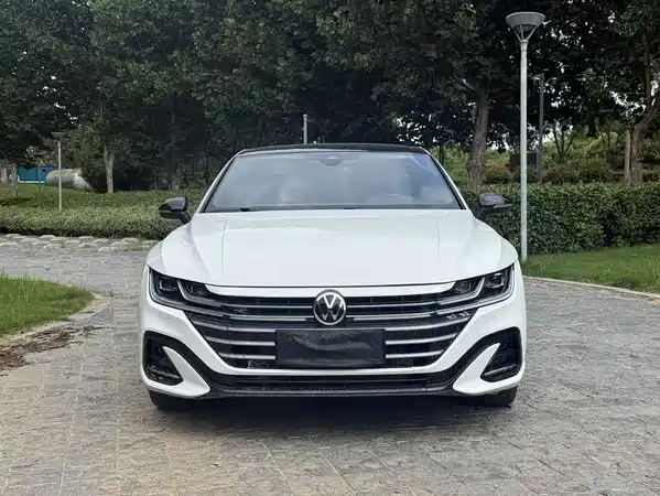 Volkswagen CC 2024