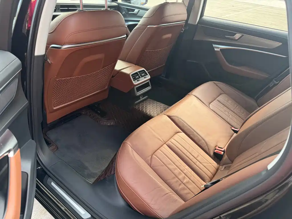 Audi A6L 2020