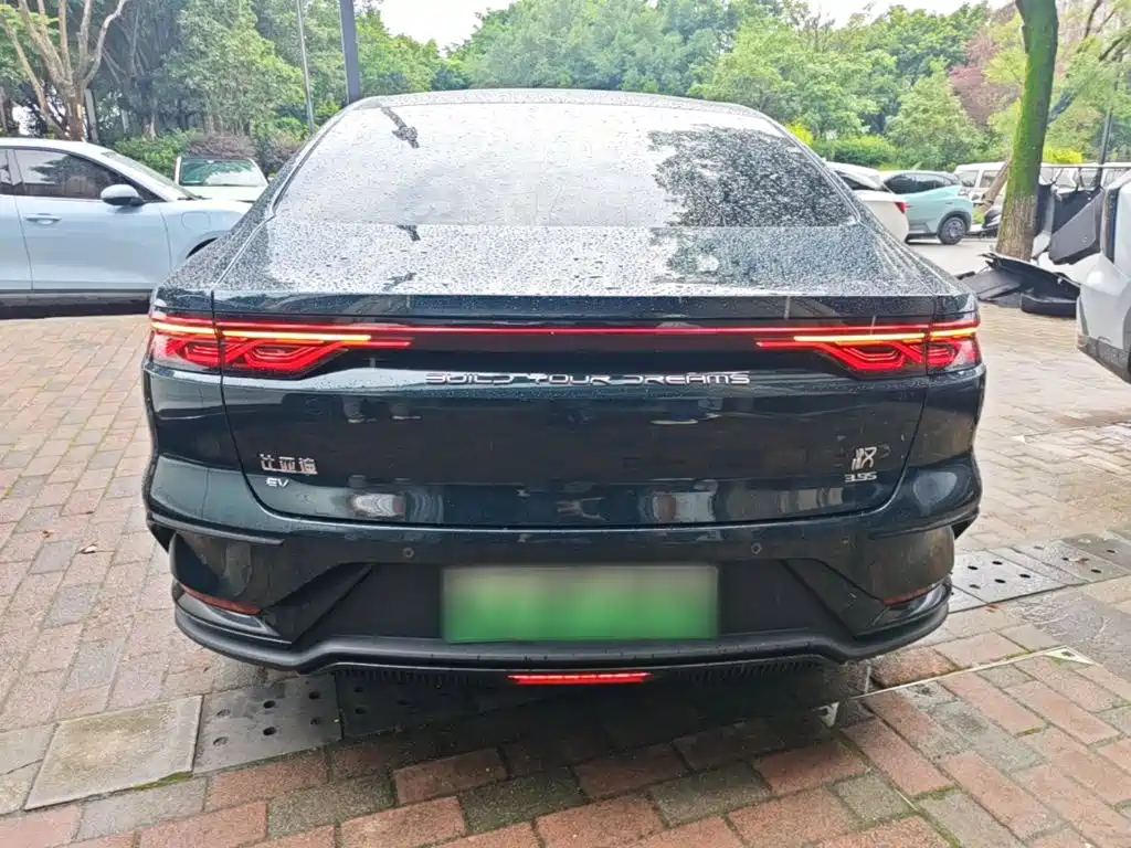 BYD Han 2024