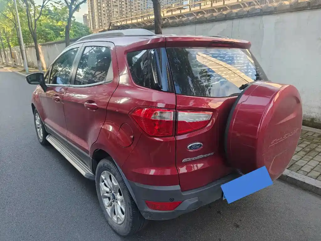 Ford Ecosport 2013 — фото 4