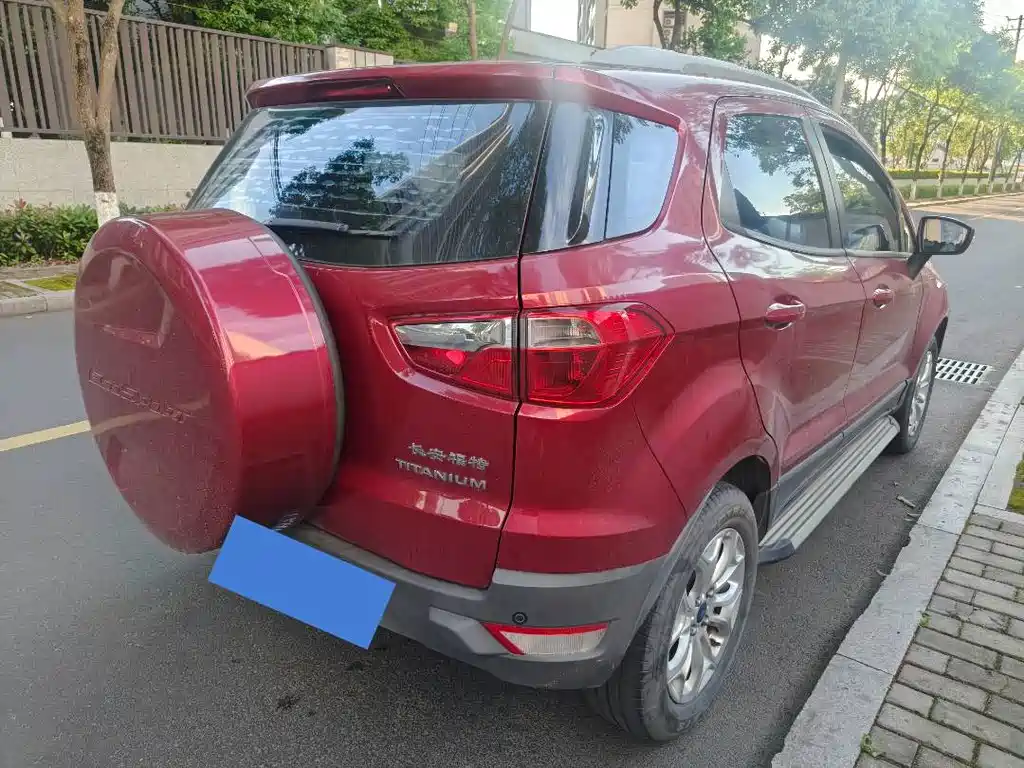 Ford Ecosport 2013 — фото 3