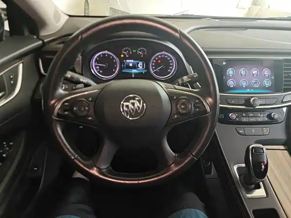 Buick LaCrosse 2019