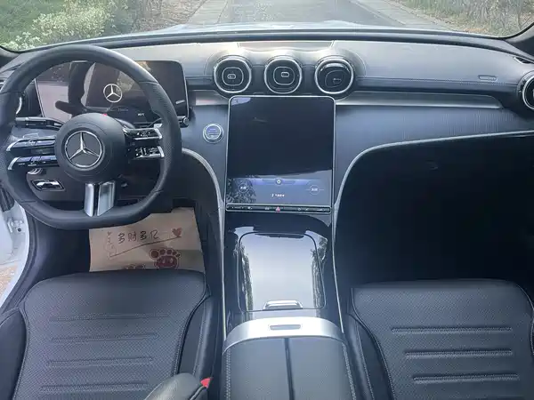 Mercedes-Benz C-Class 2022