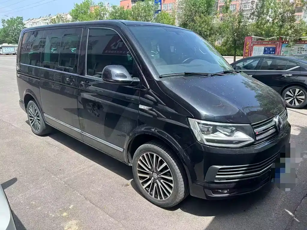 Volkswagen Multivan 2020 — фото 1