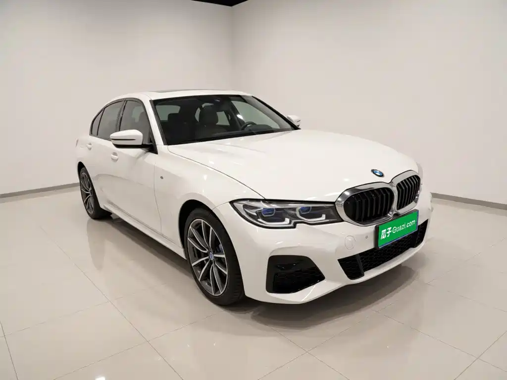BMW 3 Series 2022
