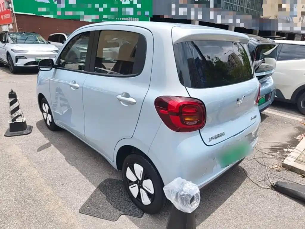 Wuling Hongguang MINIEV 2025