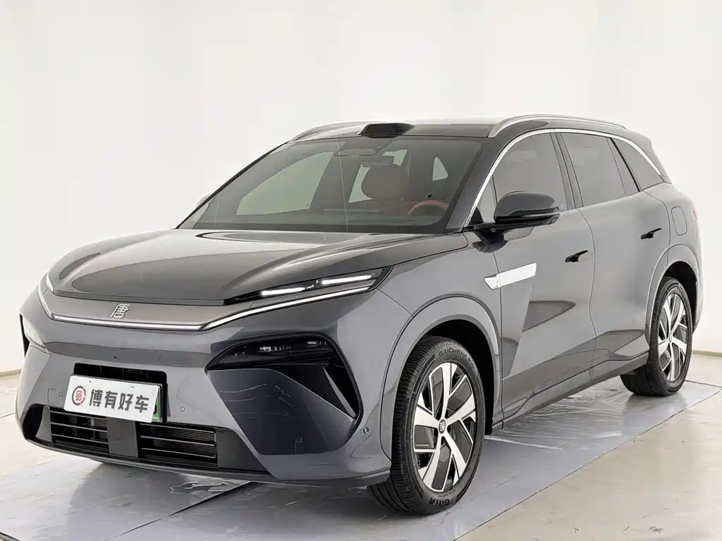 BYD Tang L 2025 — фото 1