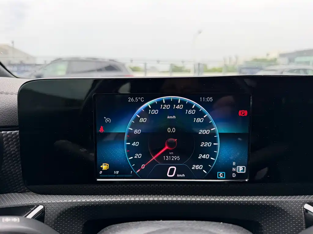 Mercedes-Benz A-Class 2019 — фото 10