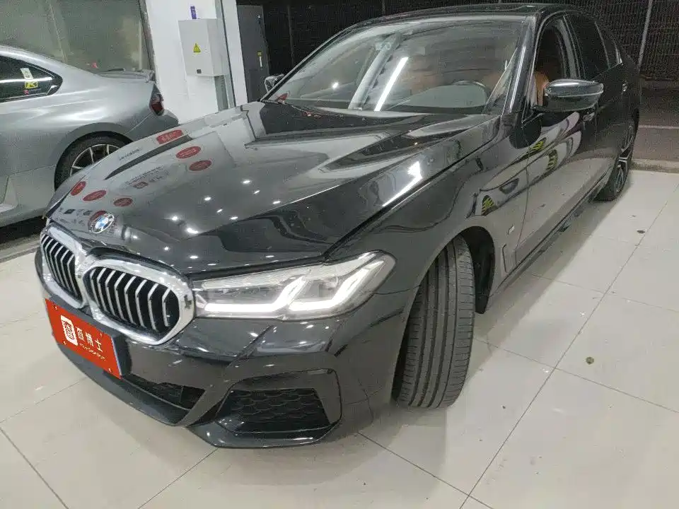 BMW 5 Series 2023