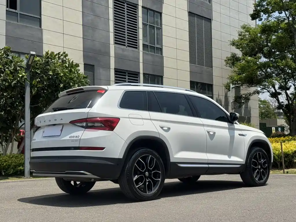 Skoda Kodiaq 2021 — фото 20