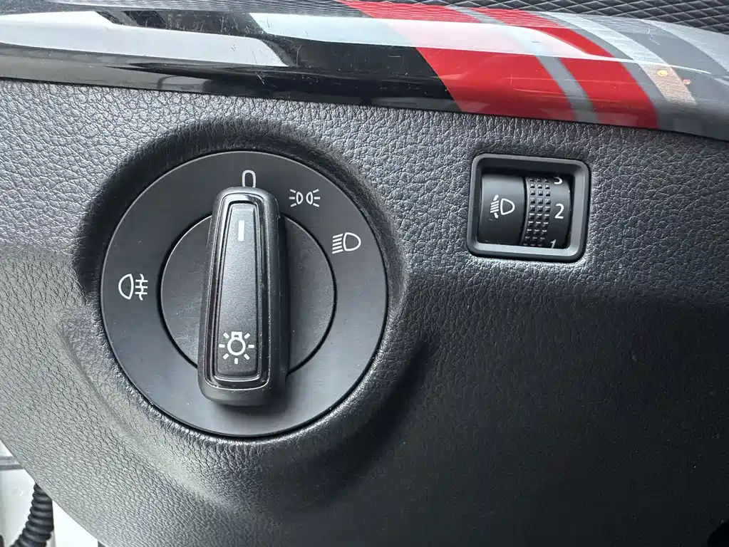 Skoda Kamiq 2022 — фото 19