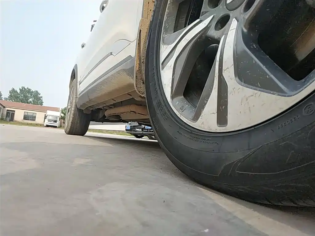Chery Tiggo 8 PRO NEV 2023 — фото 21