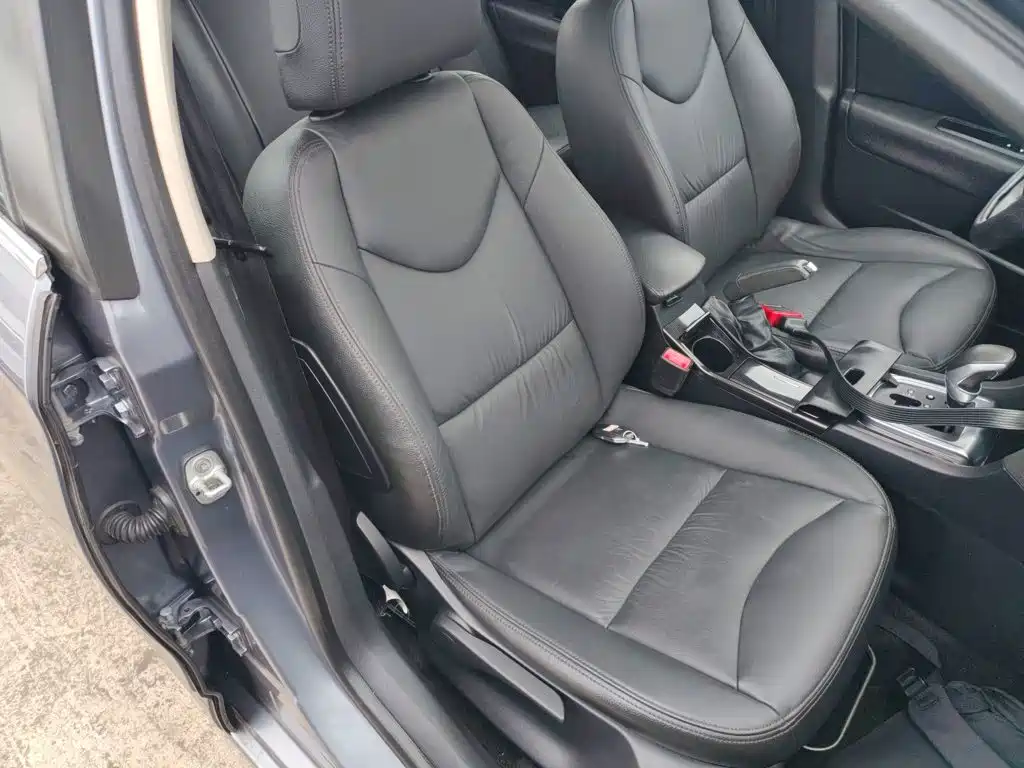 Citroën C4L 2015 — фото 20