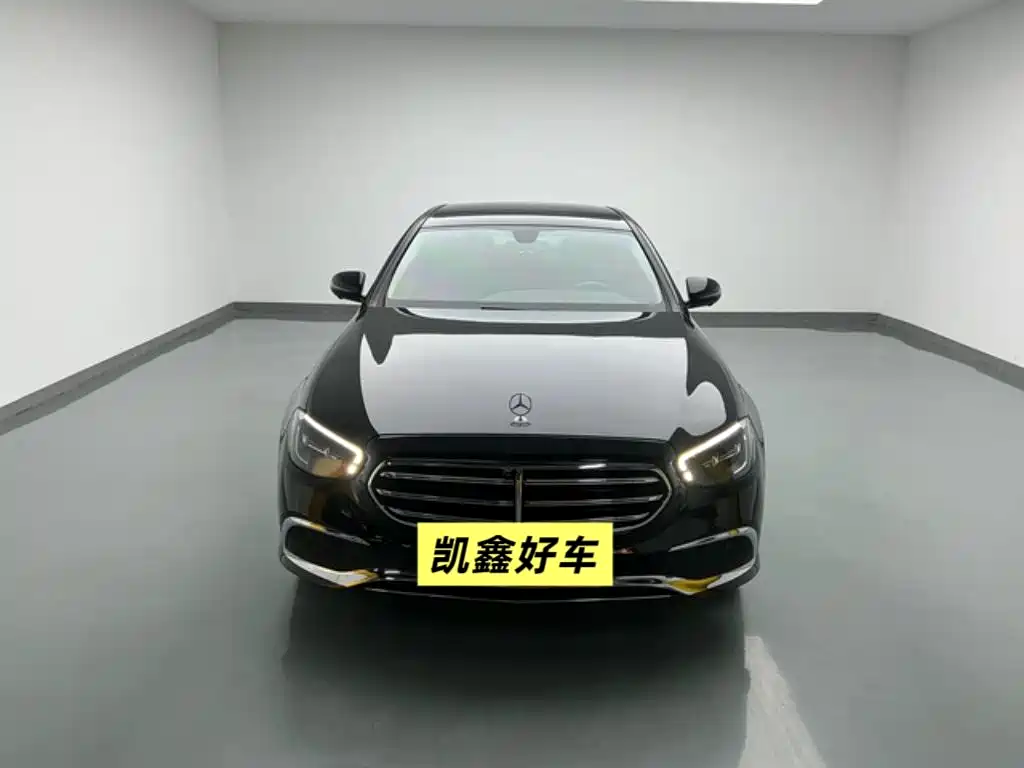 Mercedes-Benz E-Class 2022 — фото 2