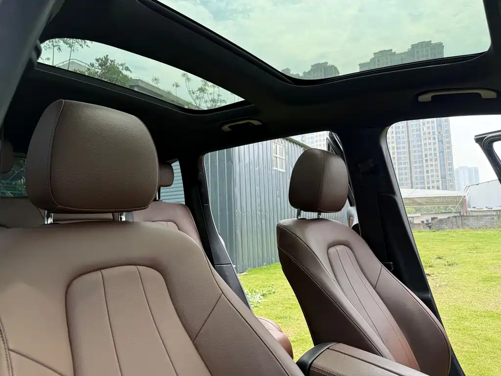 Mercedes-Benz GLB 2020 — фото 14