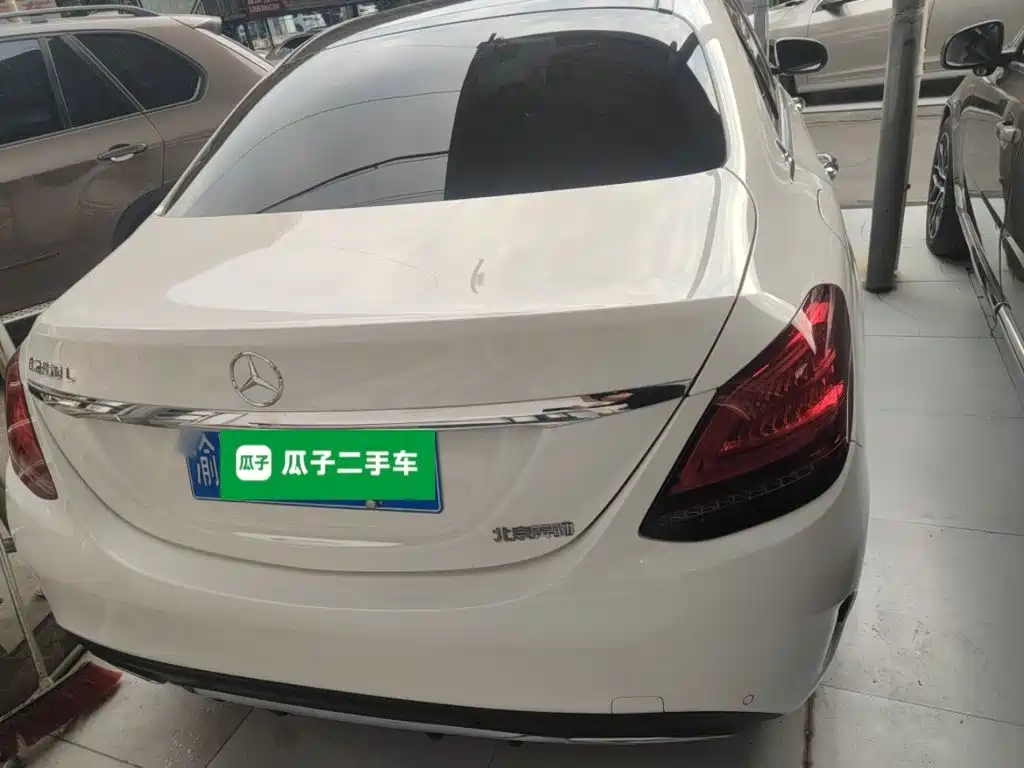 Mercedes-Benz C-Class 2021