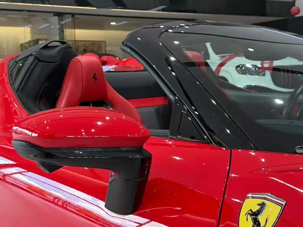 Ferrari SF90 2023 — фото 15