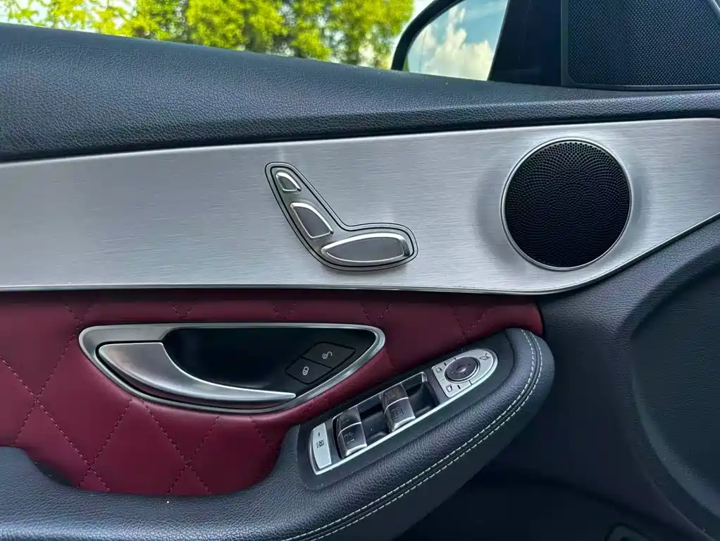 Mercedes-Benz C-Class 2018 — фото 18
