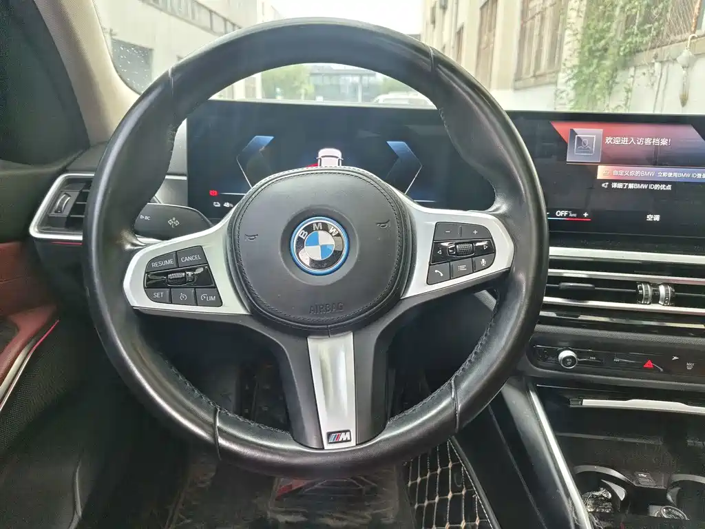 BMW i3 2022 — фото 9