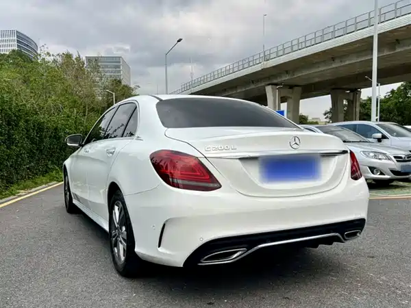 Mercedes-Benz C-Class 2020