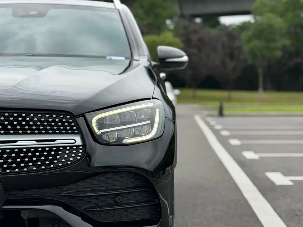 Mercedes-Benz GLC 2020 — фото 24