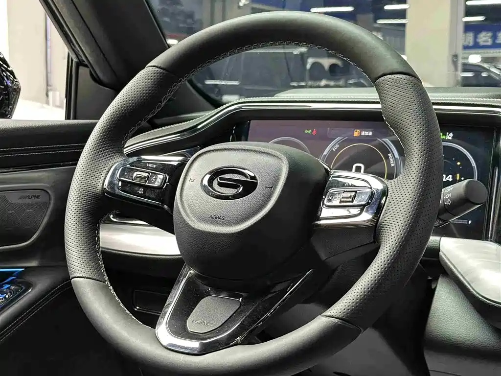 GAC Motor Trumpchi GS8 2023 — фото 8