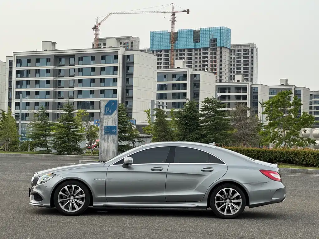 Mercedes-Benz CLS 2015 — фото 9