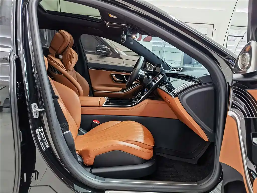 Mercedes-Benz S-Class 2025 — фото 19