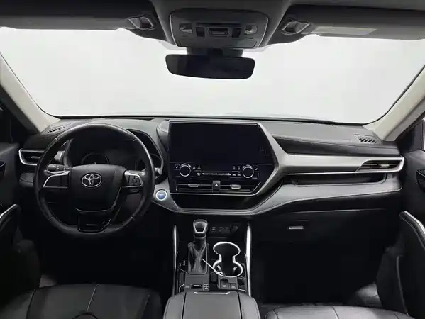 Toyota Highlander 2022