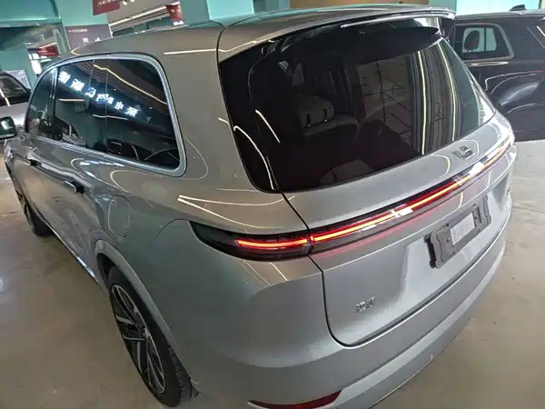 Li Auto L9 2022