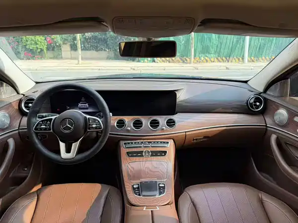 Mercedes-Benz E-Class 2019
