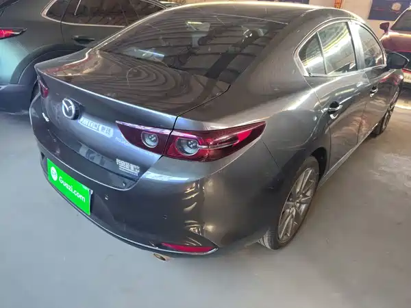 Mazda 3 Axela 2020