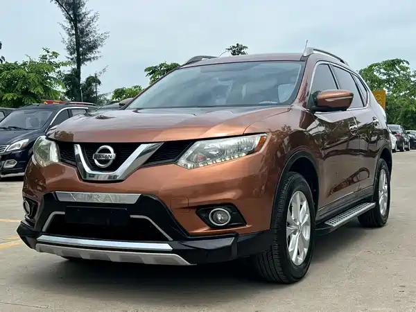 Nissan X-Trail 2014