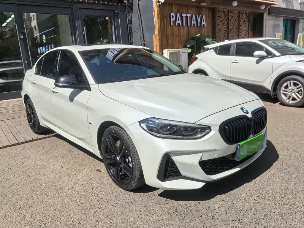 BMW 1 Series 2023