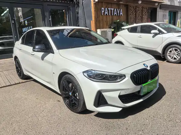 BMW 1 Series 2023