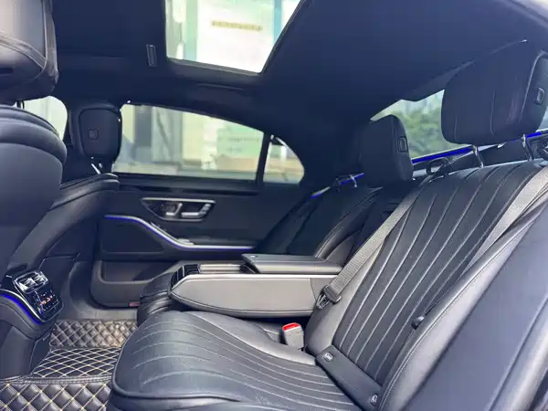 Mercedes-Benz S-Class 2023